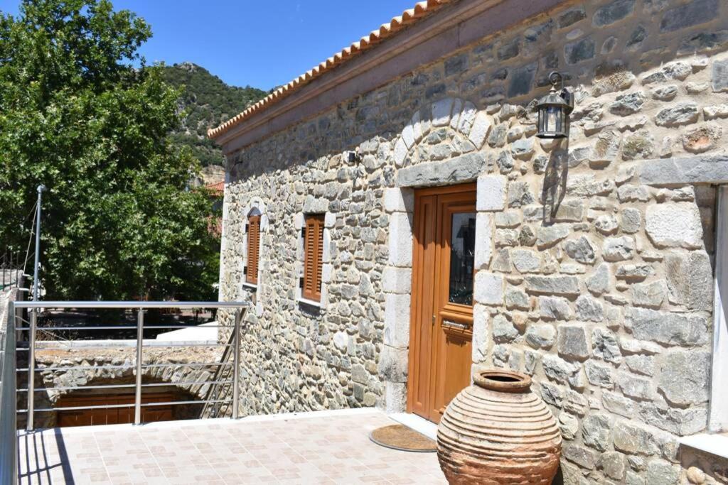 Taygetus Apartments Xirokampi Екстериор снимка